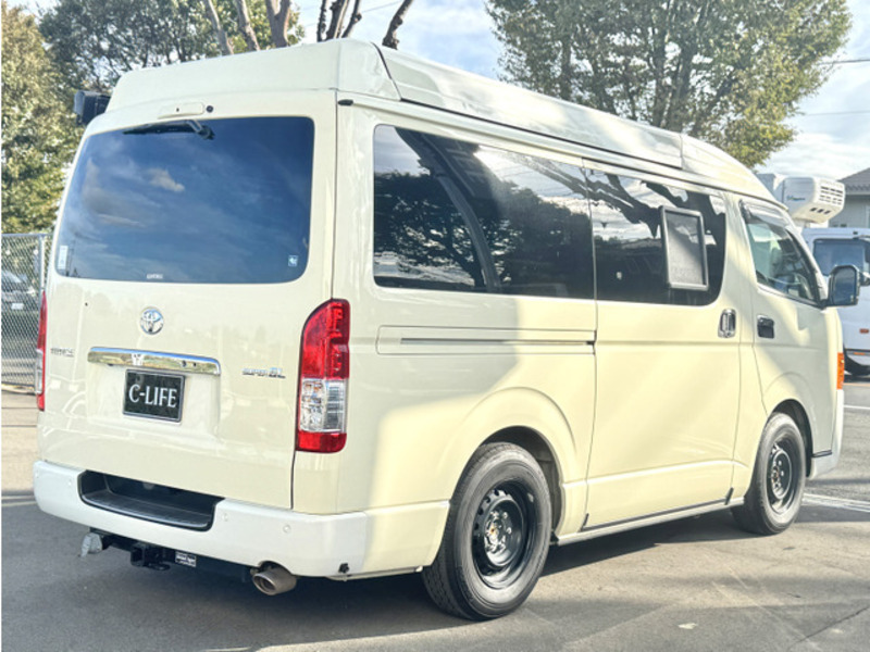 HIACE VAN-12