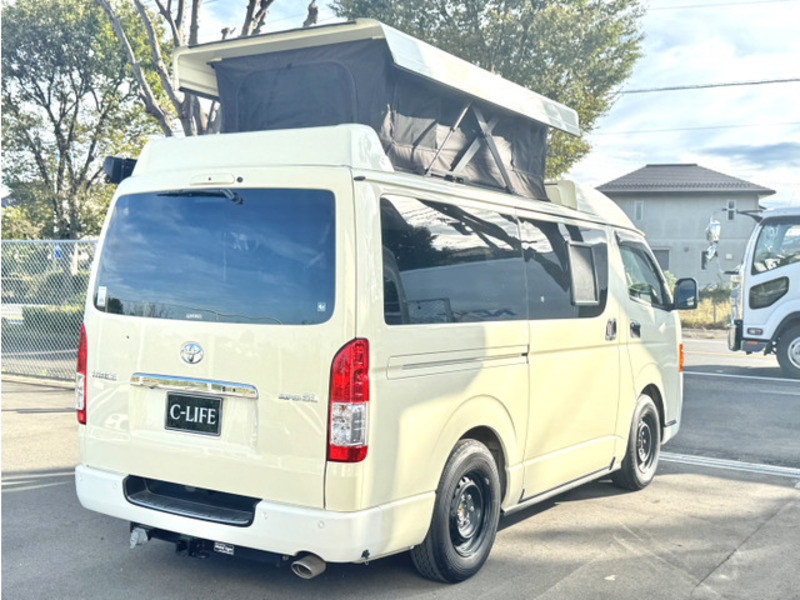 HIACE VAN-18