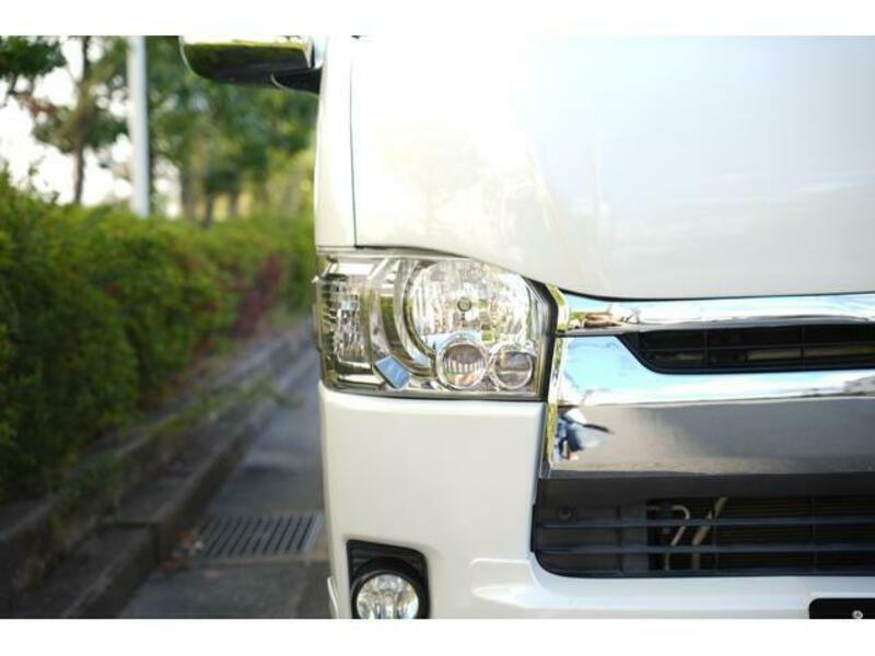 HIACE VAN-6