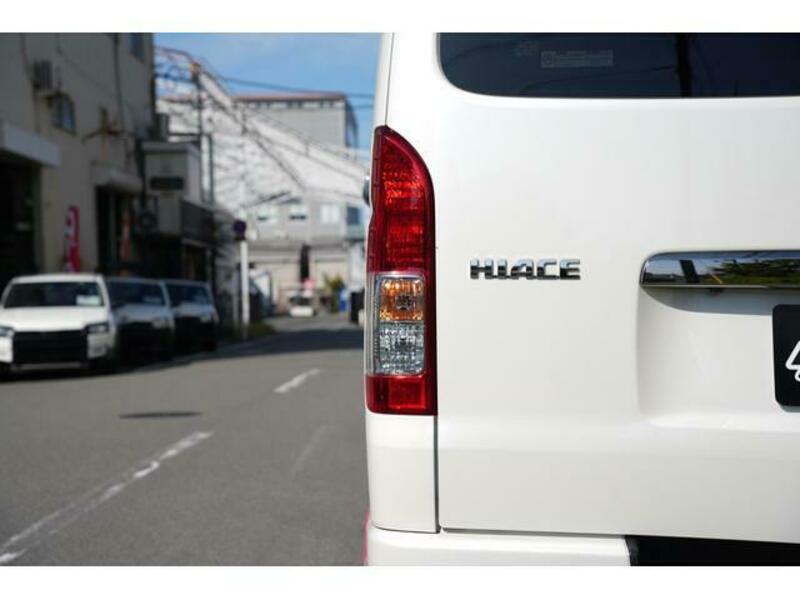 HIACE VAN-15