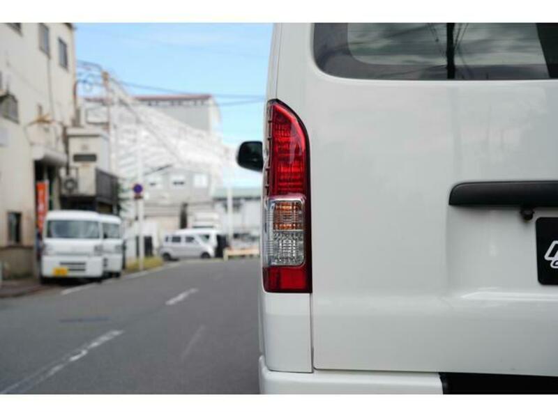 HIACE VAN-15