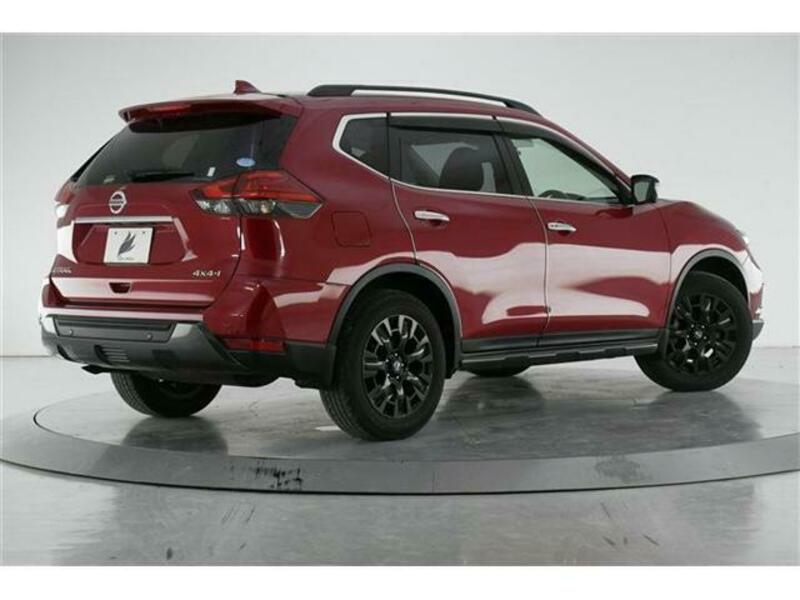 X-TRAIL-1