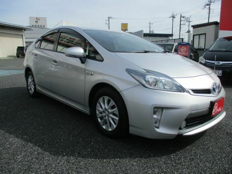 PRIUS PHV-8