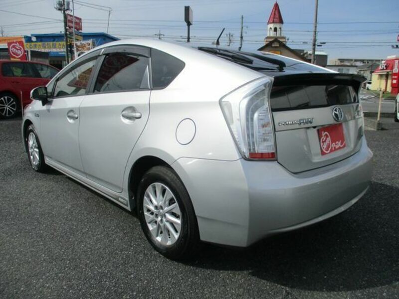 PRIUS PHV-9