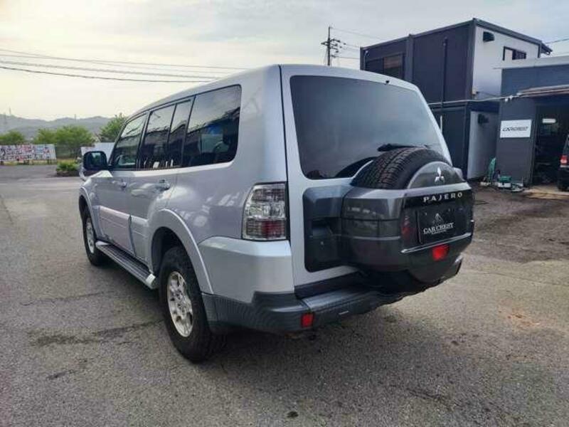 PAJERO-5