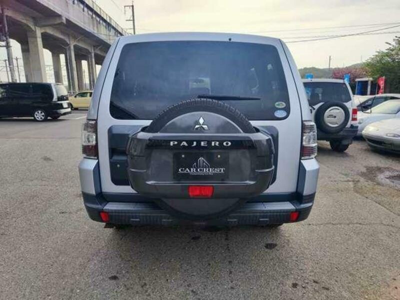 PAJERO-6