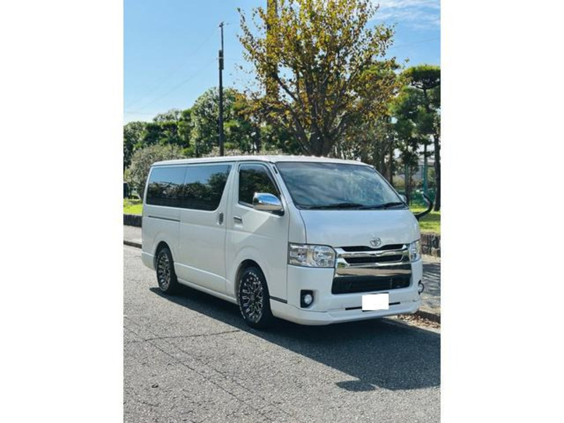 HIACE VAN