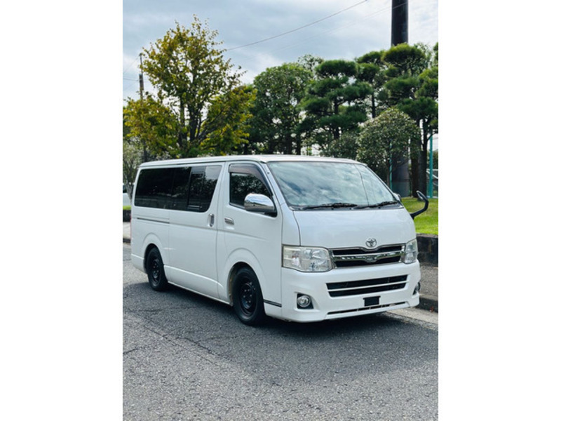 HIACE VAN