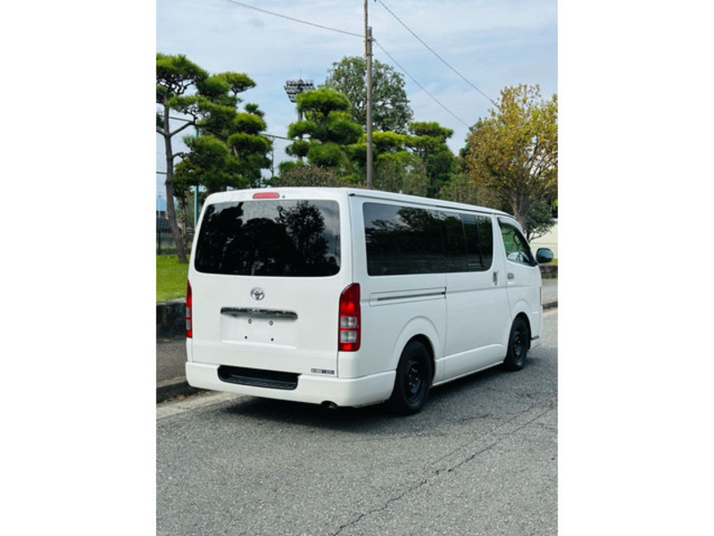 HIACE VAN-4