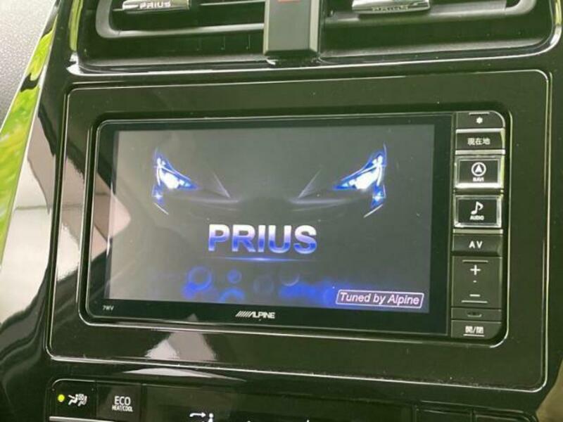 PRIUS-8