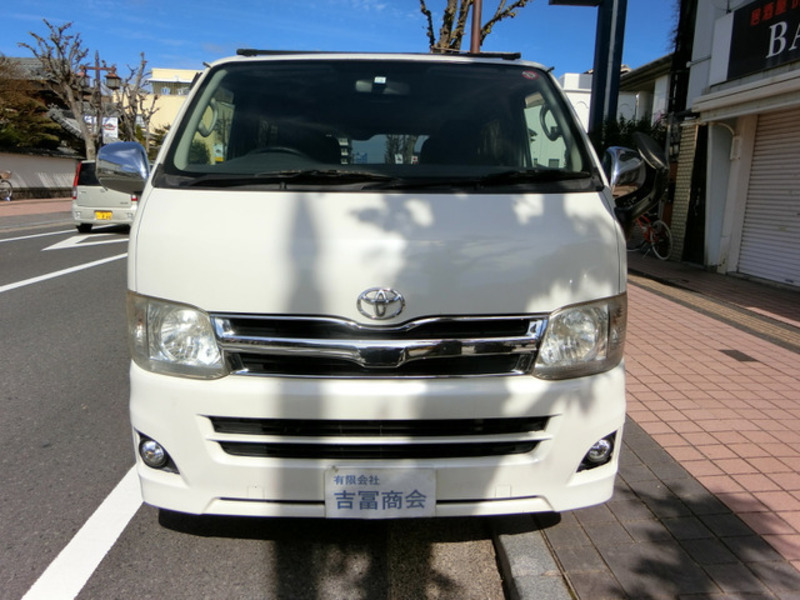 HIACE VAN-2