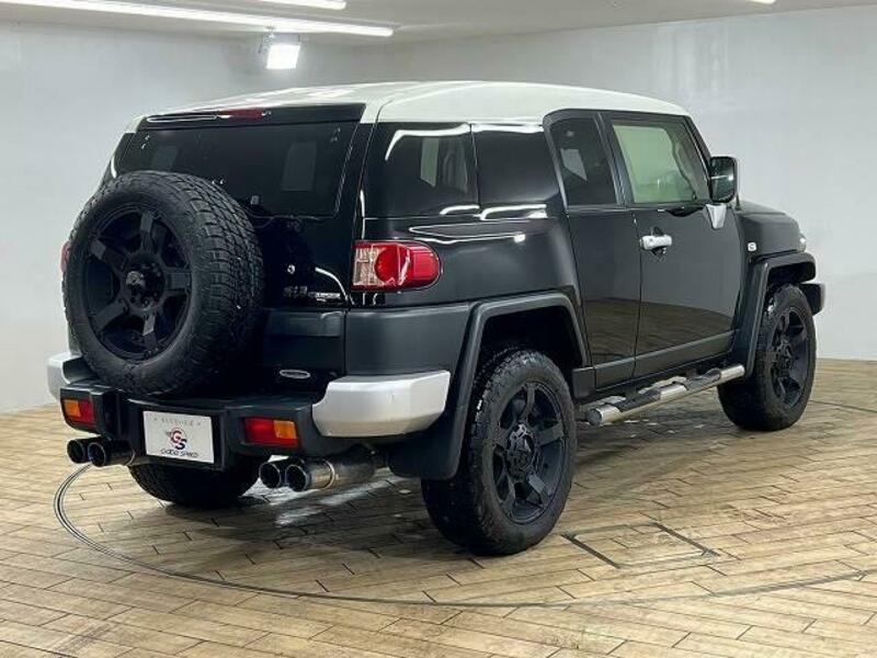 FJ CRUISER-15