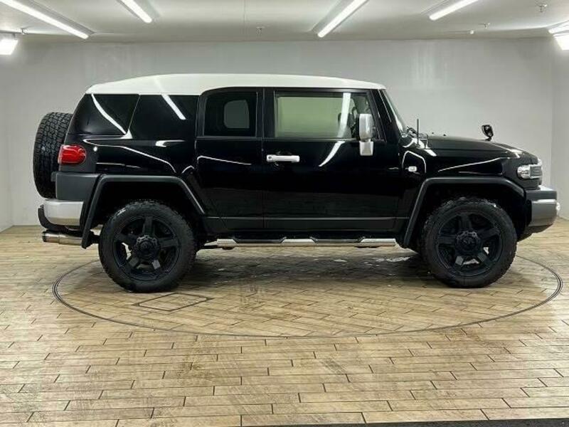 FJ CRUISER-13