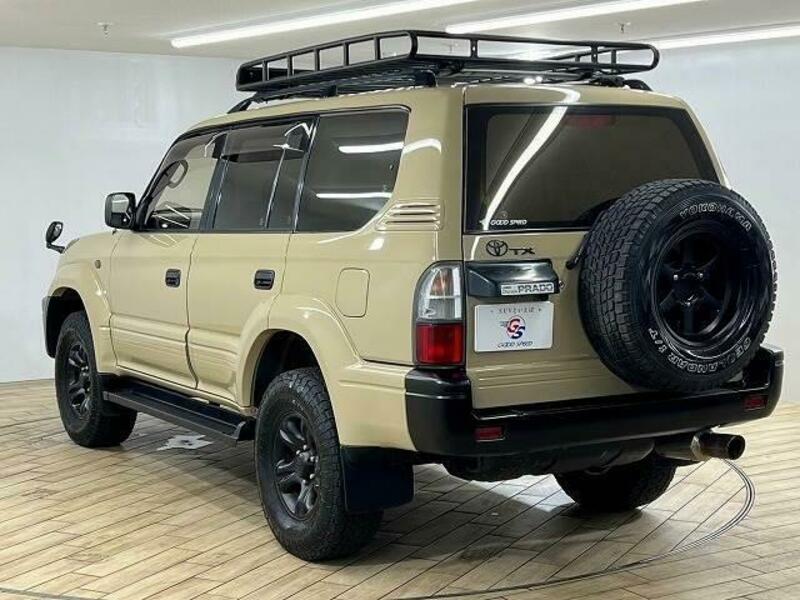 LAND CRUISER PRADO-16