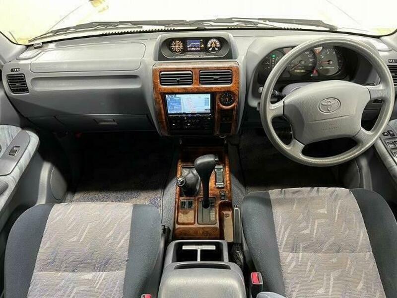 LAND CRUISER PRADO-1