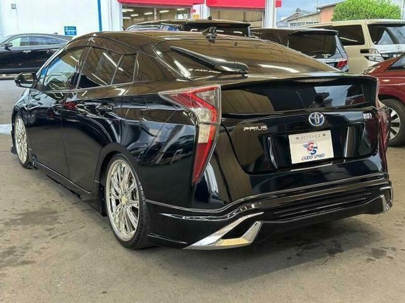 PRIUS-15