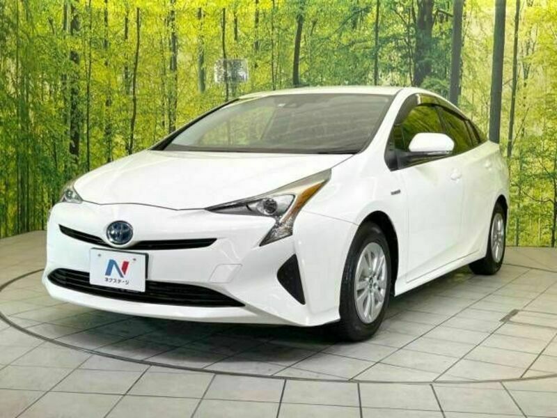 PRIUS-16