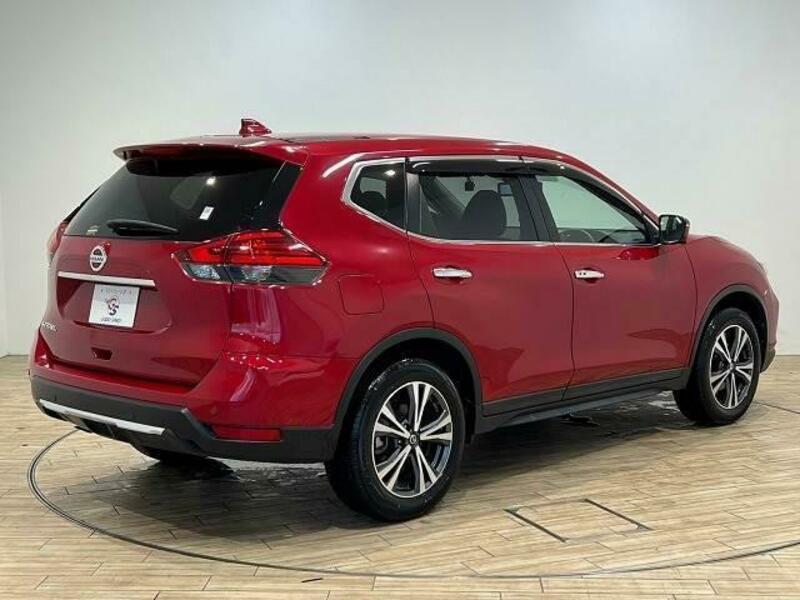 X-TRAIL-13