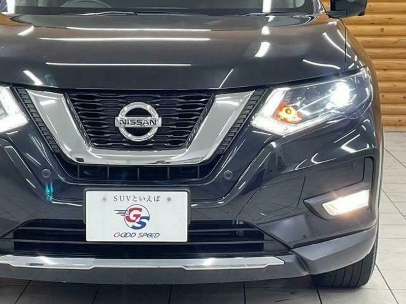 X-TRAIL-9