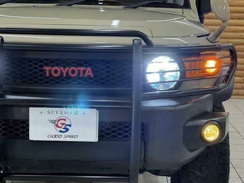 FJ CRUISER-10