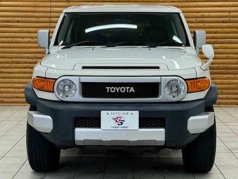 FJ CRUISER-16