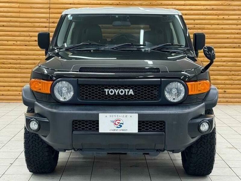 FJ CRUISER-16