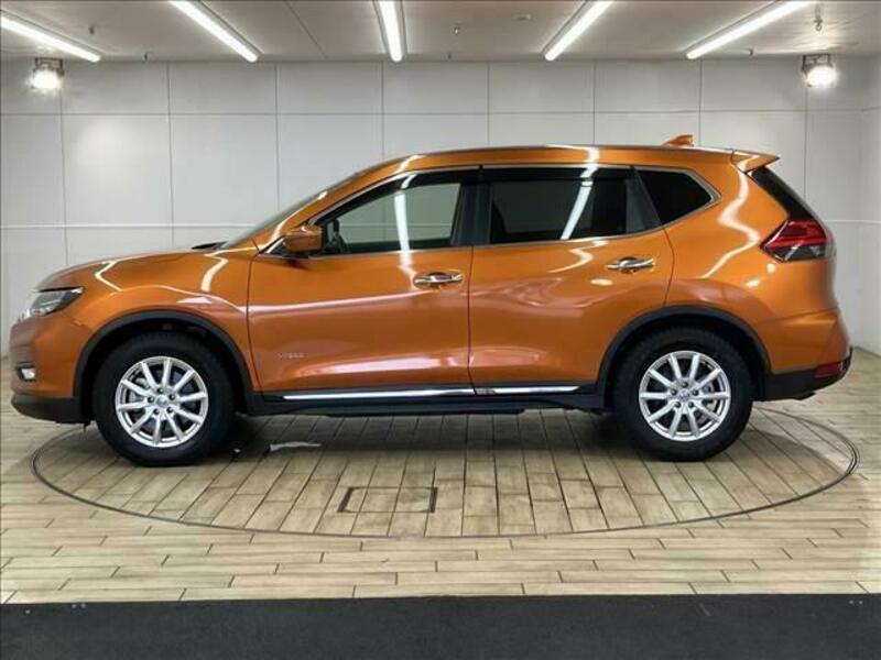 X-TRAIL-15