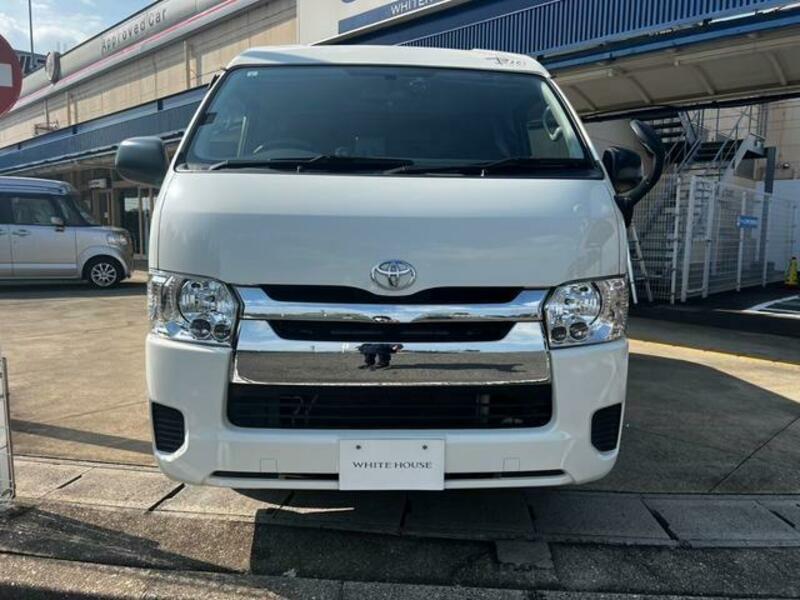 HIACE VAN-1