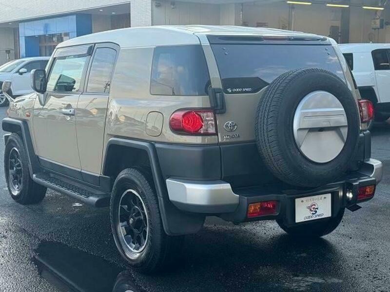 FJ CRUISER-15