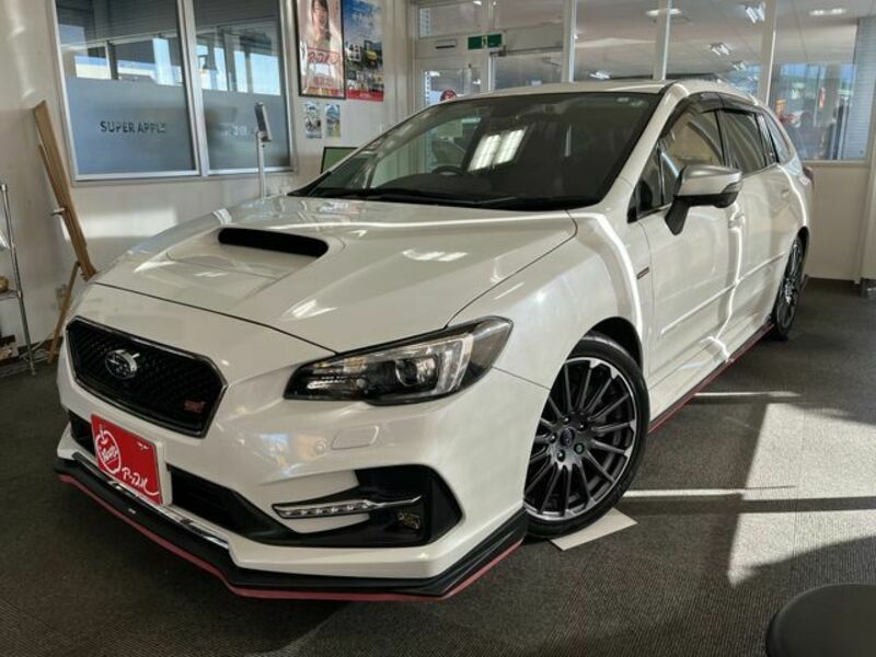 SUBARU　LEVORG