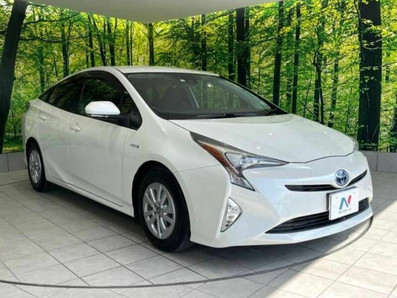 PRIUS-16