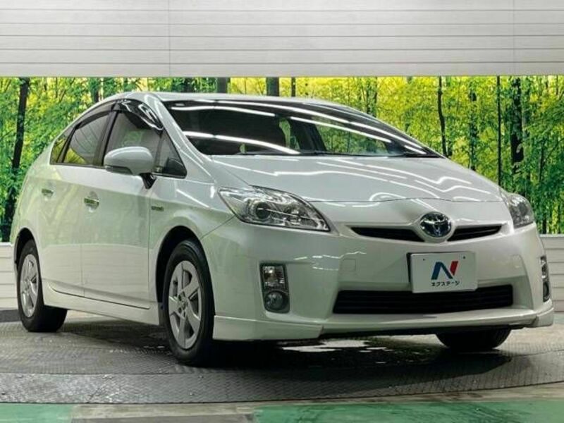 PRIUS-17