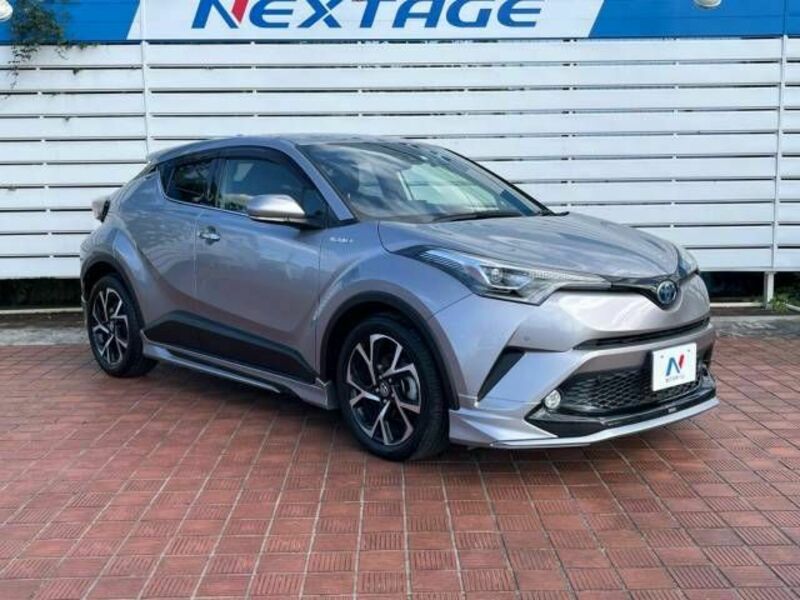 C-HR-15