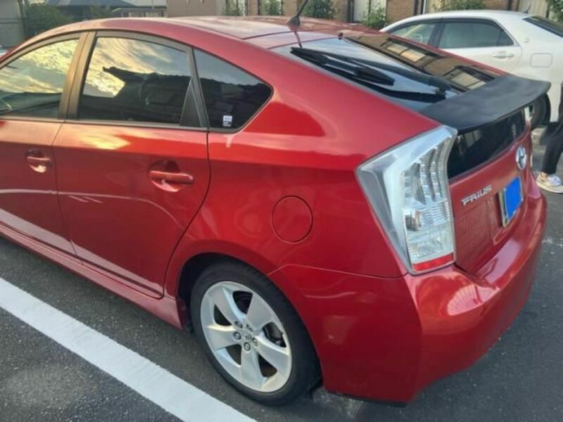 PRIUS-5