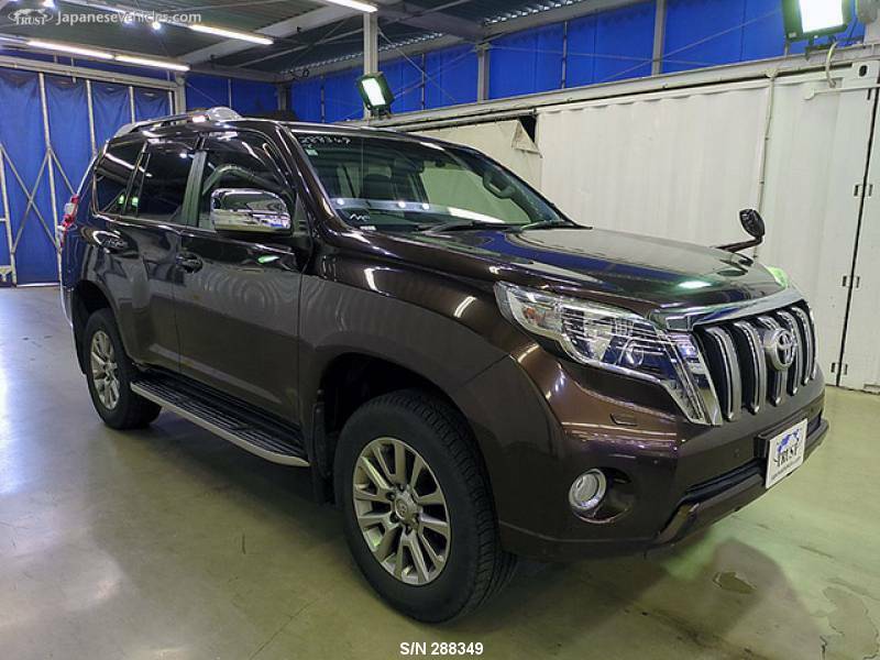 LAND CRUISER PRADO-1