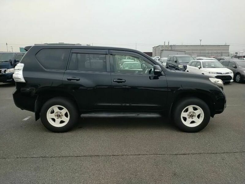 LAND CRUISER PRADO-5