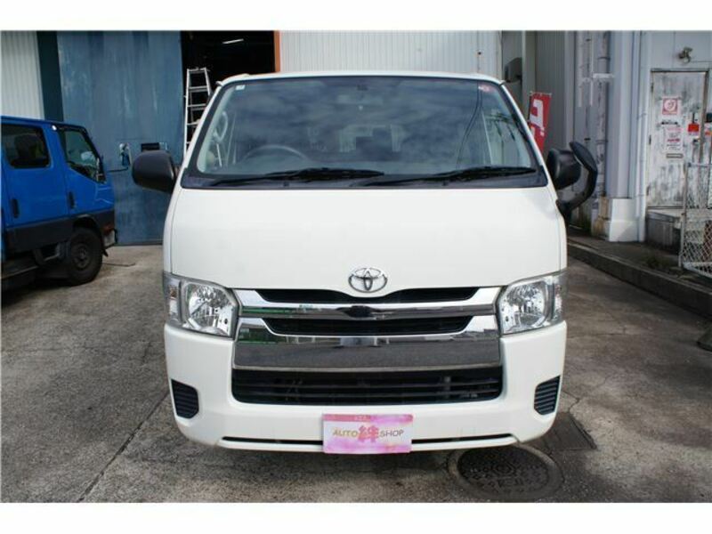 HIACE VAN-8