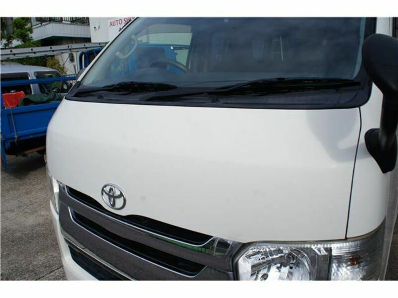 HIACE VAN-12