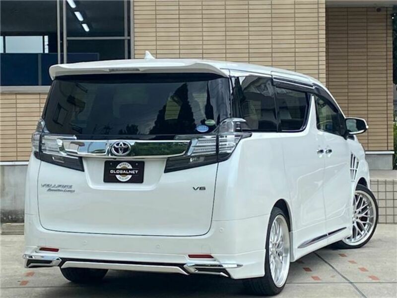 VELLFIRE-7