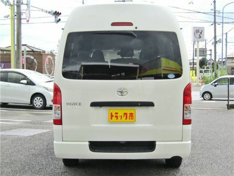 HIACE-4