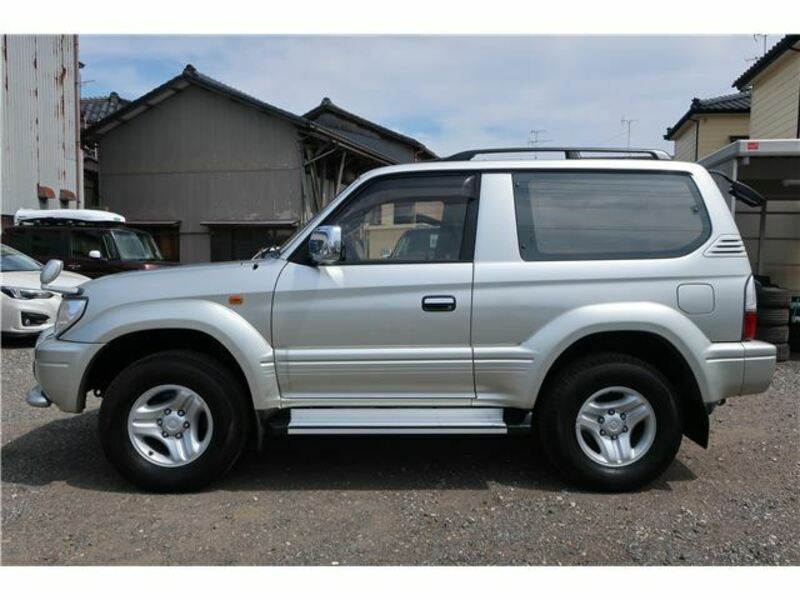 LAND CRUISER PRADO-26