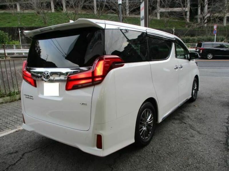 ALPHARD-8