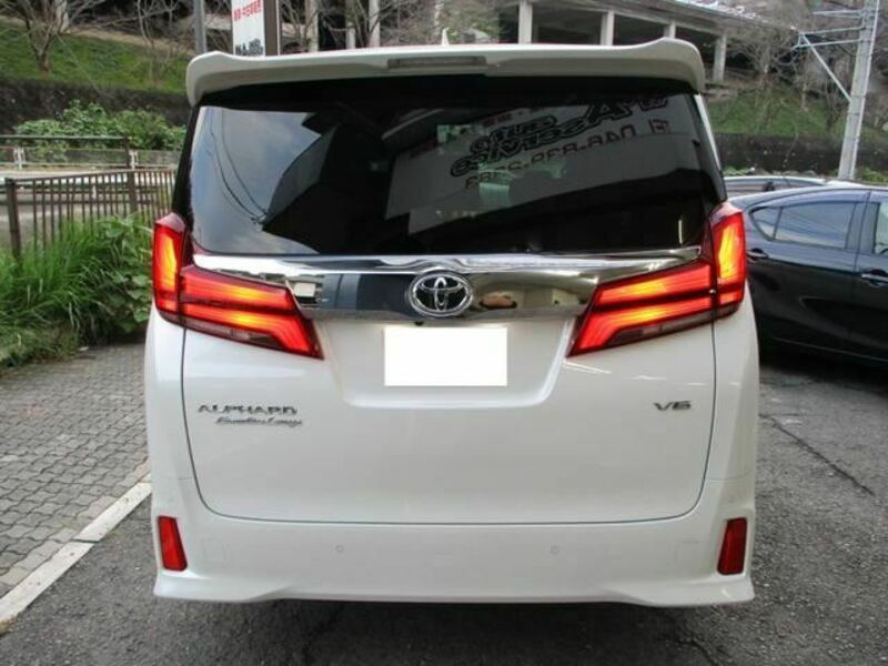 ALPHARD-9