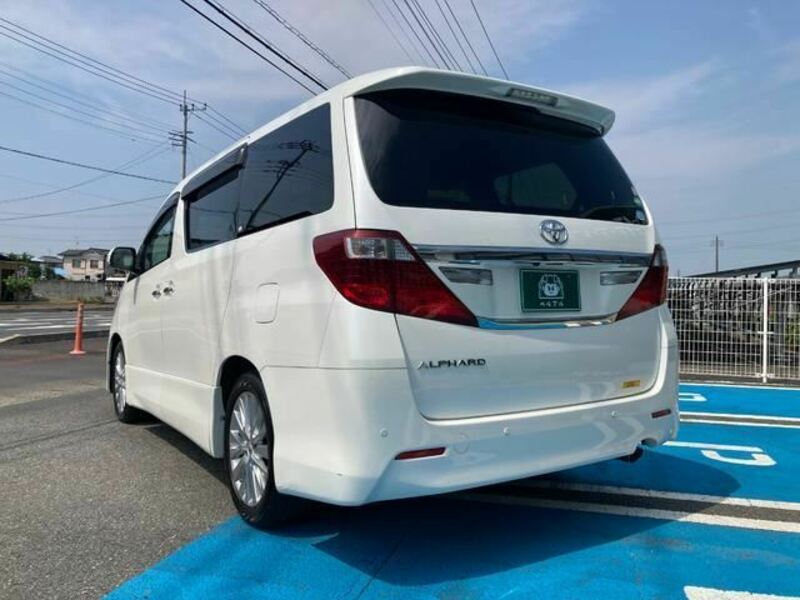 ALPHARD-12