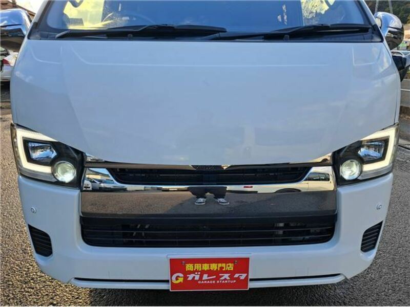 HIACE VAN-6