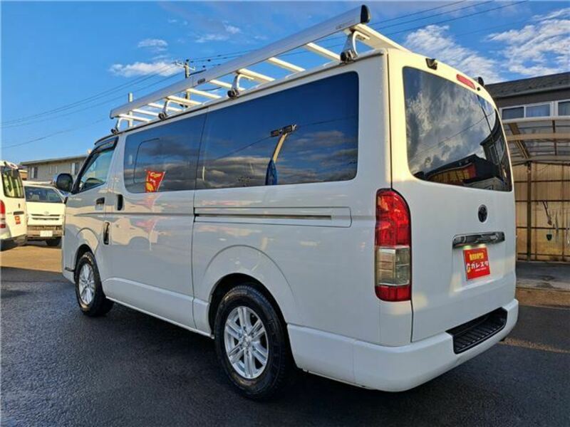 HIACE VAN-27