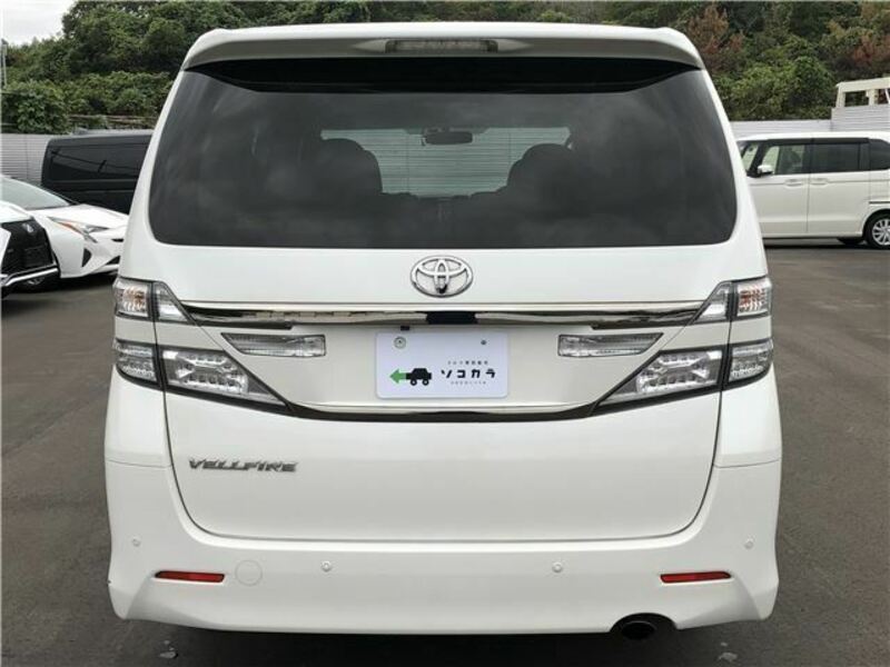 VELLFIRE-1