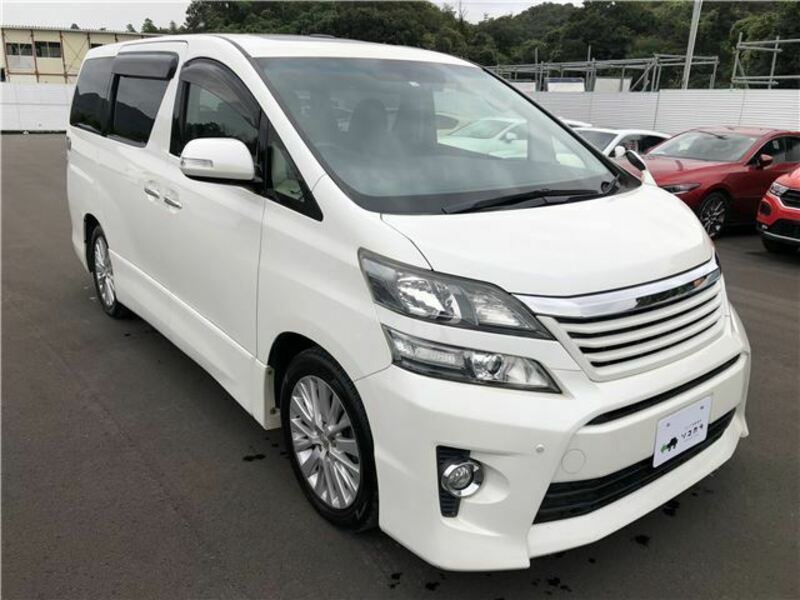 VELLFIRE-11