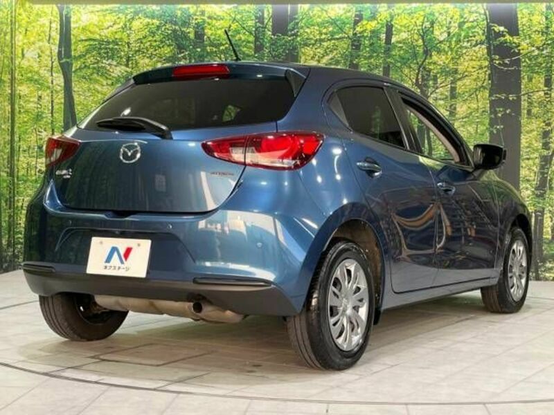 MAZDA2-17