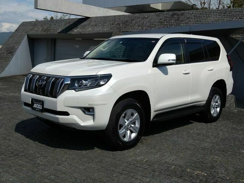 LAND CRUISER PRADO-1